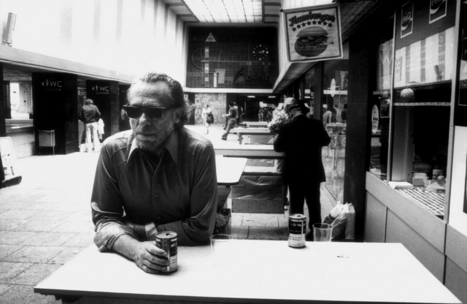 La vita di Charles Bukowski in trent'anni di interviste - Panorama