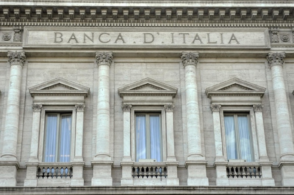 Банк италии. Банк Италии (banca d`Italia).. Banca d'Italia 10000 фото. It banca. Guarda de Finance Italia.