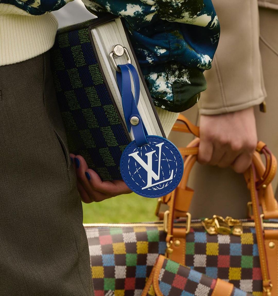 Louis Vuitton.