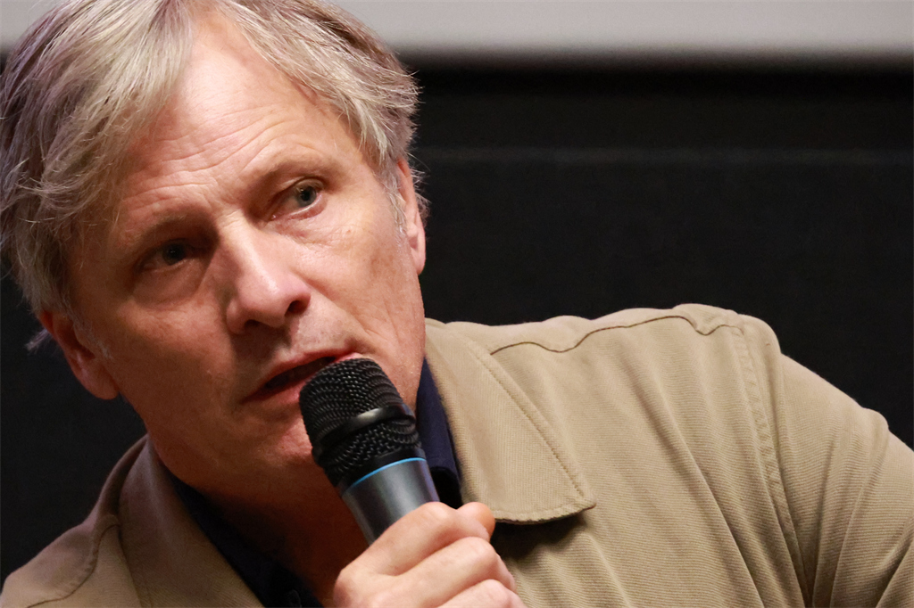 Viggo Mortensen dead hurt cinema