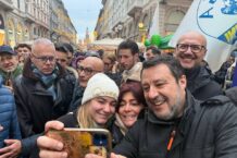 Salvini a Milano, dopo essere stato assolto e aver rivendicato per sè il Ministero dell'interno