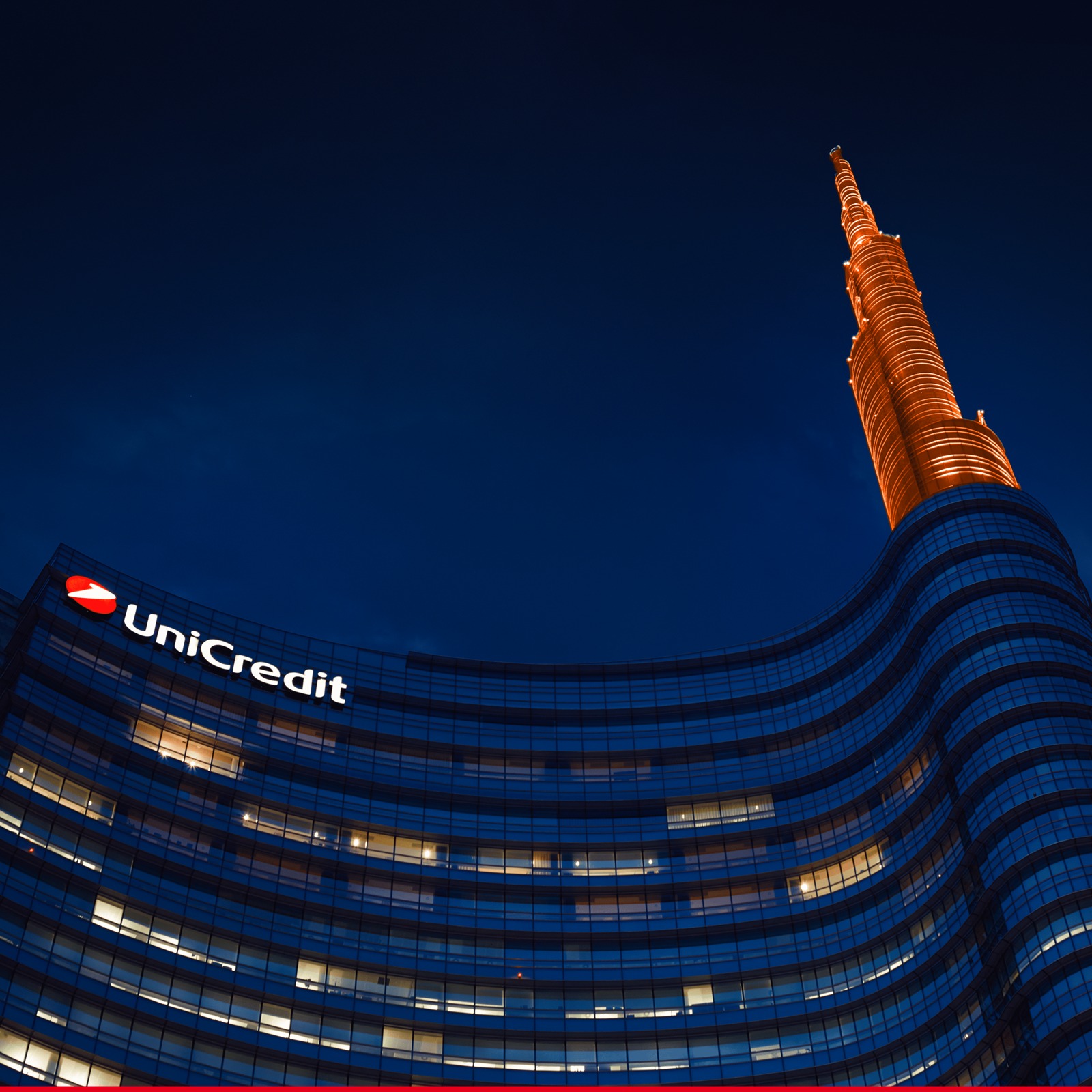 UniCredit